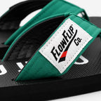 Chanclas de jiu-jitsu brasileño (BJJ) con el cinturón verde