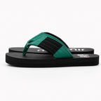 Chanclas de jiu-jitsu brasileño (BJJ) con el cinturón verde