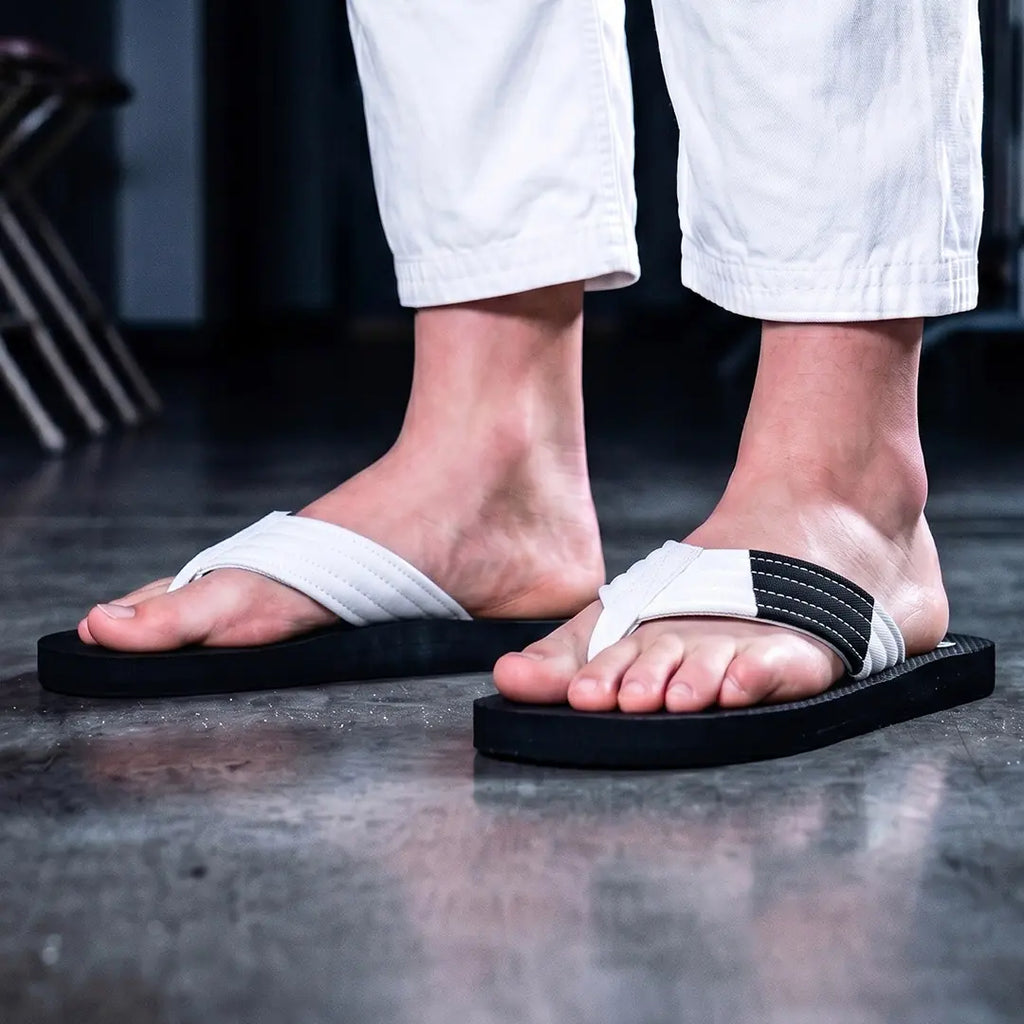 Chanclas BJJ cinturón blanco junior